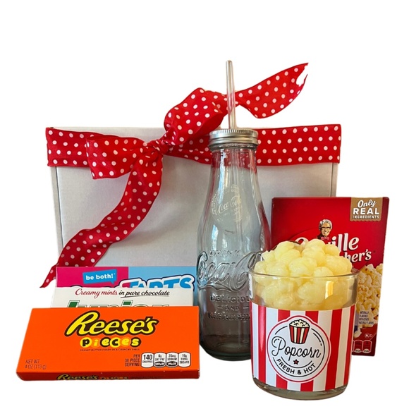 Movie Night Gift Box with Glass Coca Cola Bottles w/straw - Picture 5 of 13